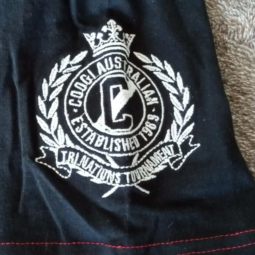 COOGI Rugby Color Block Tee - Picture 4 of 10